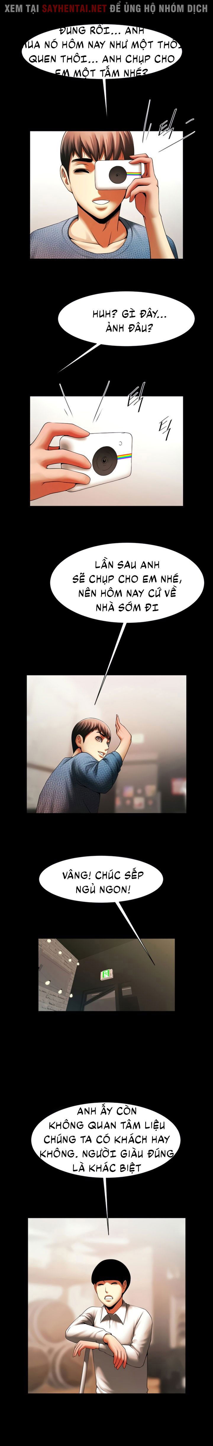 co-nguoi-phu-nu-song-trong-phong-cua-toi-chap-50-13 integer