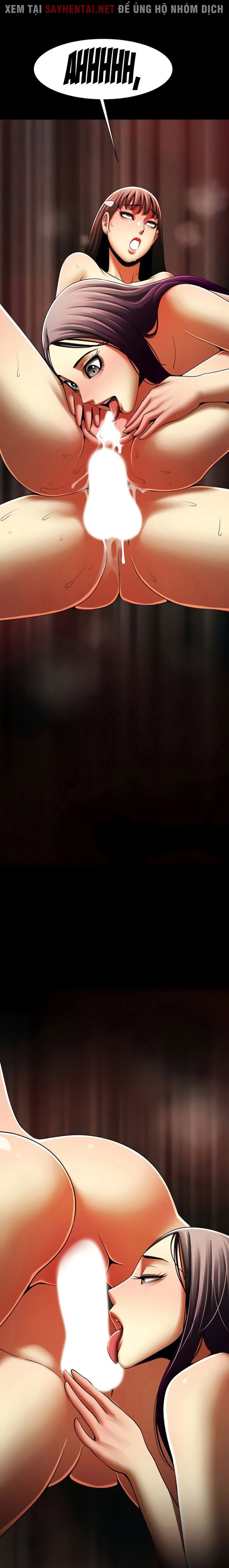 co-nguoi-phu-nu-song-trong-phong-cua-toi-chap-50-3 integer